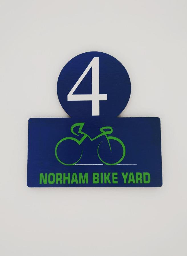 לינה וארוחת בוקר Norham Bike Yard מראה חיצוני תמונה